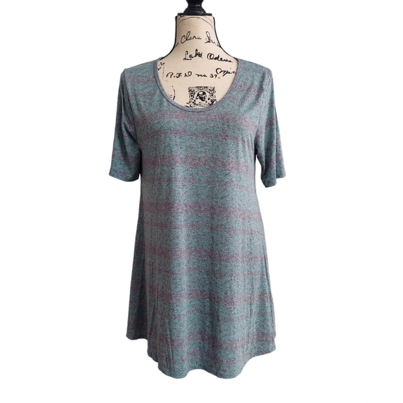 NWOT LulaRoe Classic Tunic Top Short Sleeve M - Picture 2 of 8